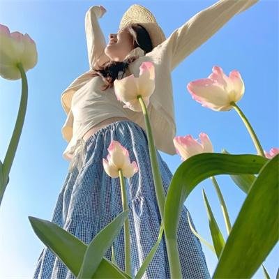 毛衣女郎